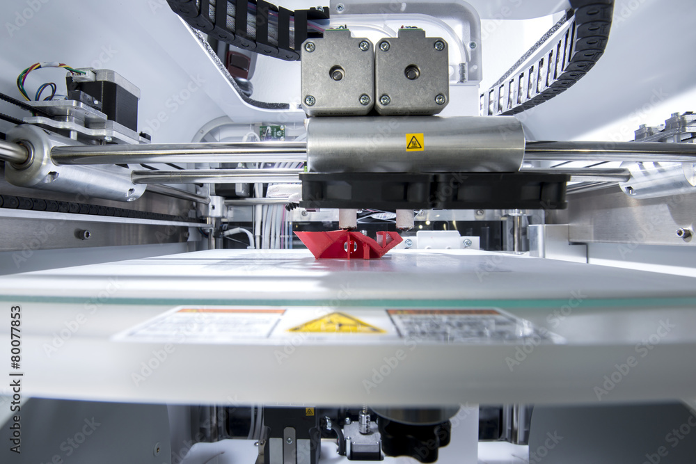 Three dimensional printing machine
