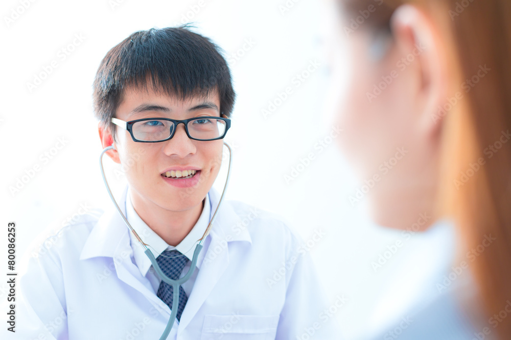 bright picture of male doctor with patient bright picture of male doctor with patient
