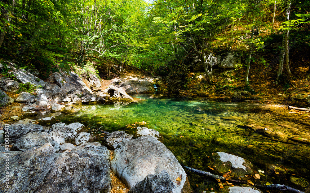 Obraz premium Lake in mountain.