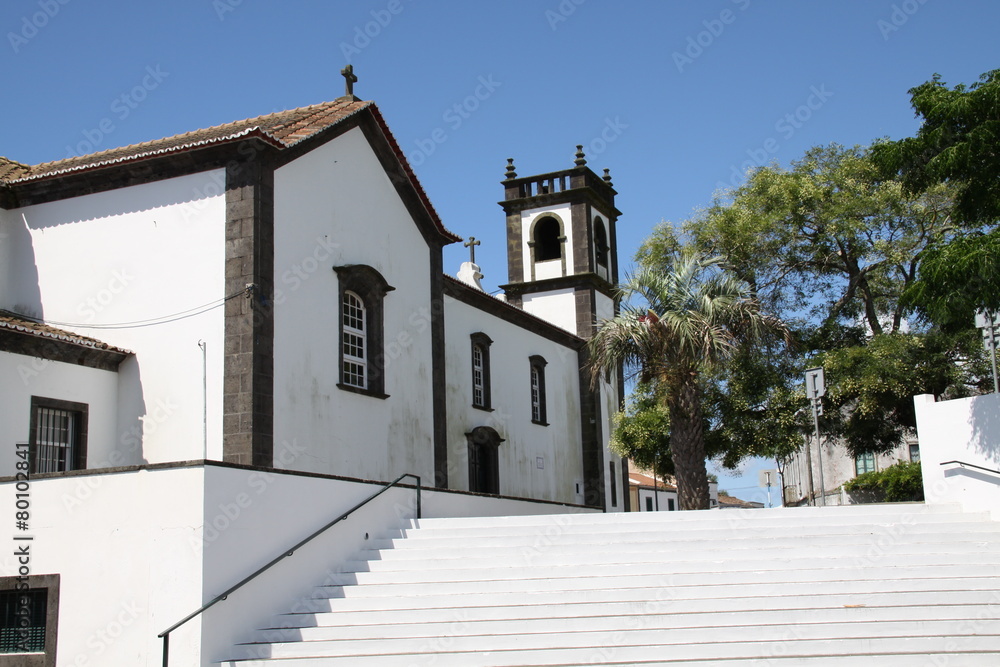 Treppe zur Kirche auf den Azoren