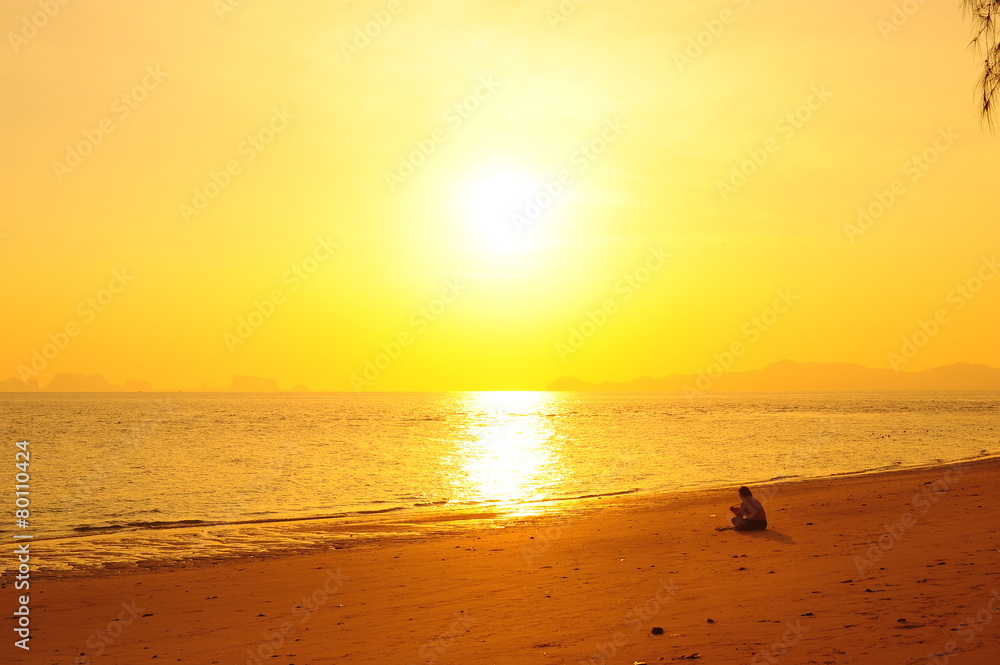 Sunrise on the Beach Sunrise on the Beach