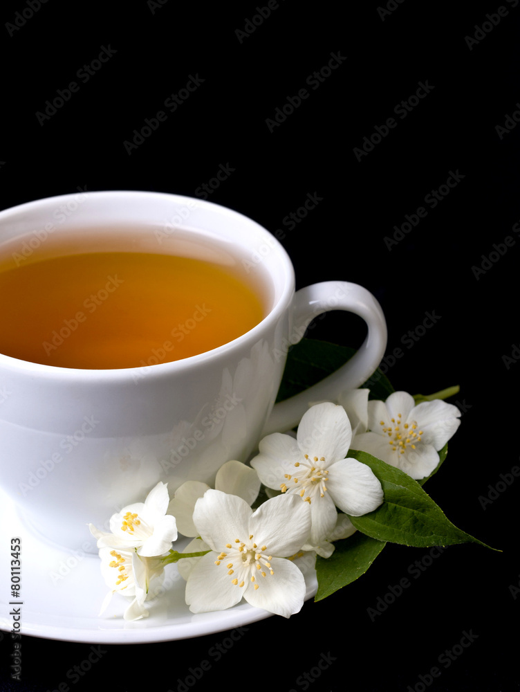 One cup of jasmine tea One cup of jasmine tea