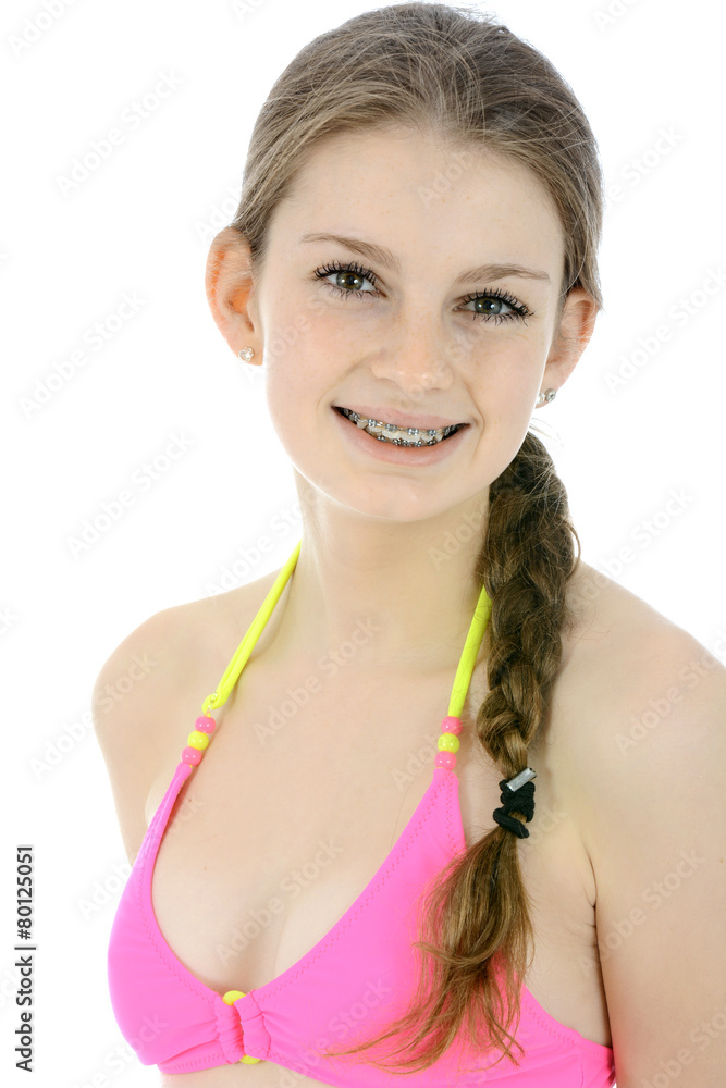 Verblinding Mellow experimenteel Teen mit Braces in Bikini Stock Photo | Adobe Stock