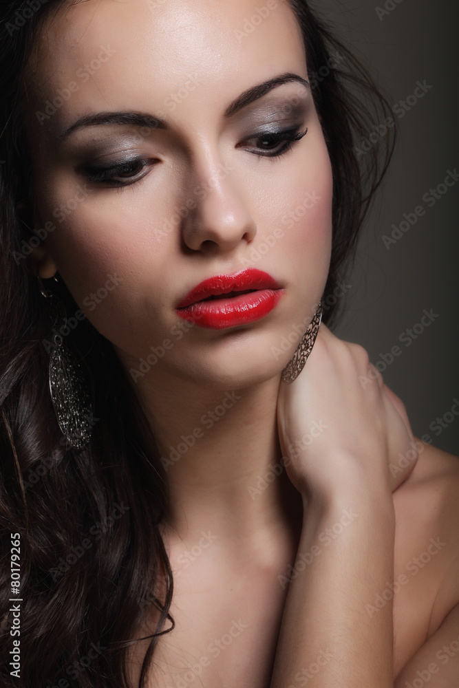 Fashion portrait of beautiful young woman