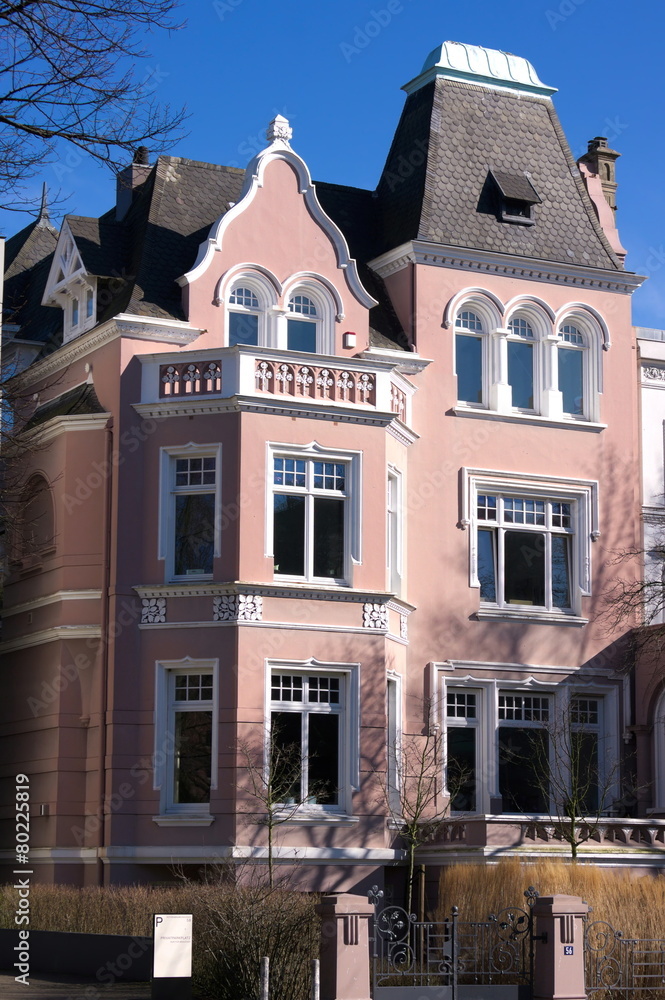 Fototapeta premium Haustraum- Rotherbaum-V-Hamburg