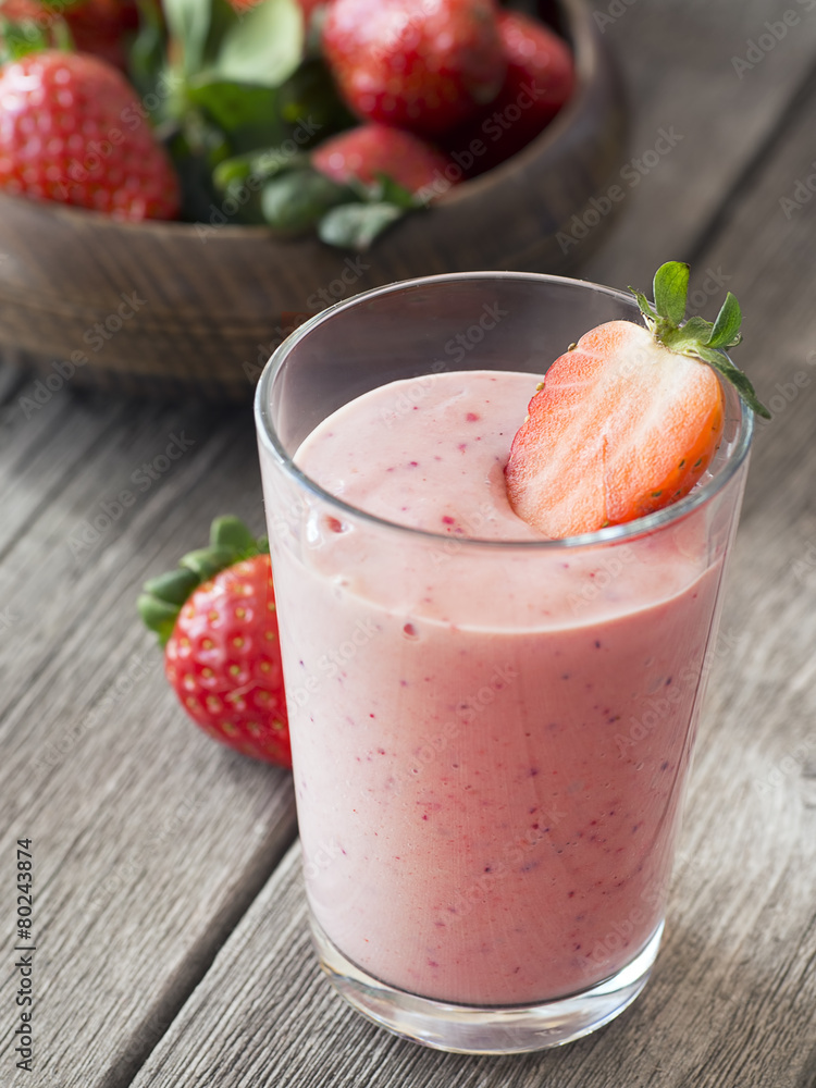 Strawberry smoothie Strawberry smoothie