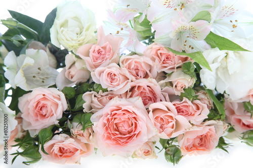 Bouquet of pink and white flowers