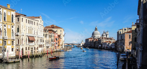 Vue depuis el ponte Dell'Accademia © gnapouthered