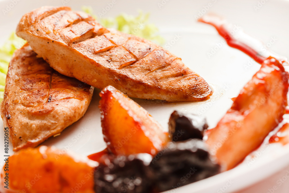 chicken breast with potatoes chicken breast with potatoes