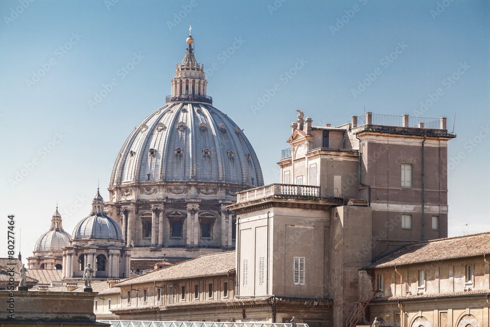 Naklejka premium St Peter's Basilica in Vatican.