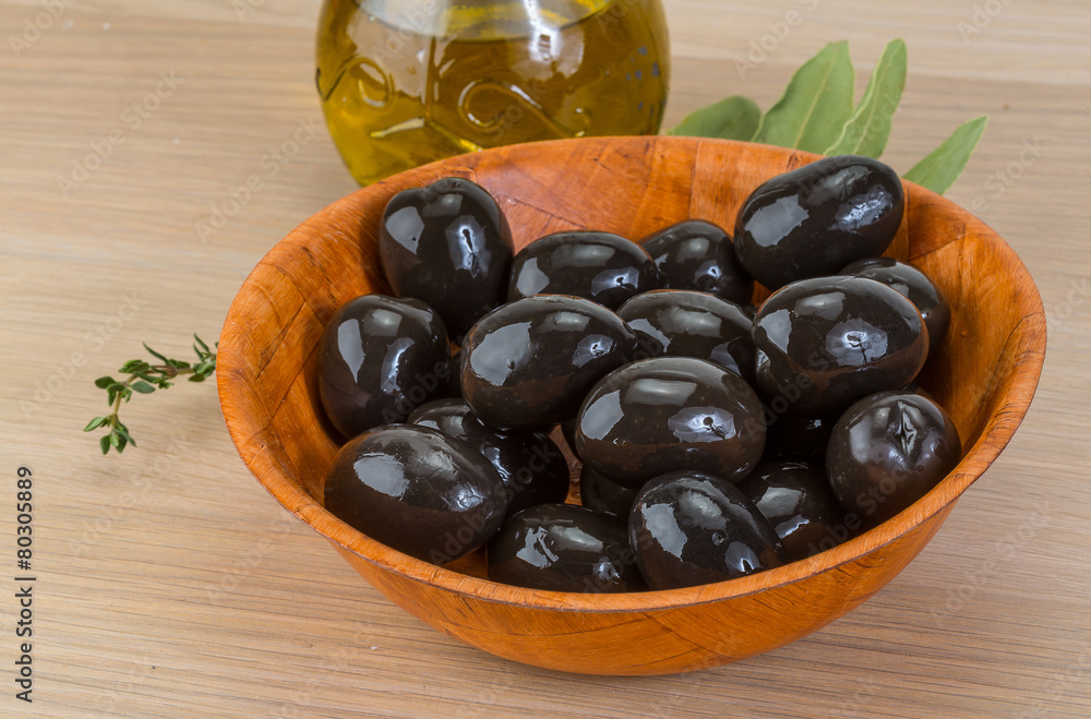 Black olives Black olives