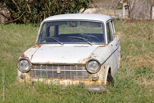 Abandoned old car © burnel11