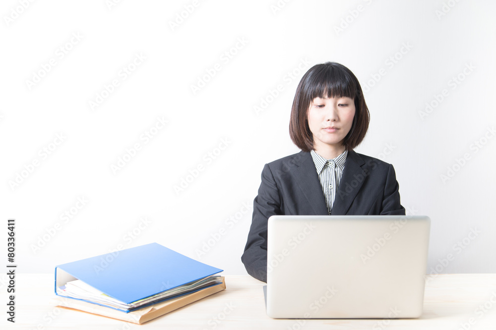 白バックOLポートレート 白バックOLポートレート