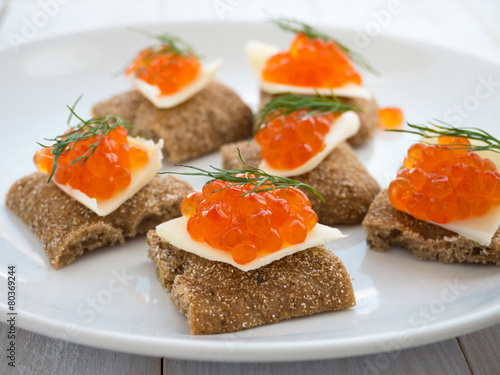 Salmon roe sandwiches with a dill