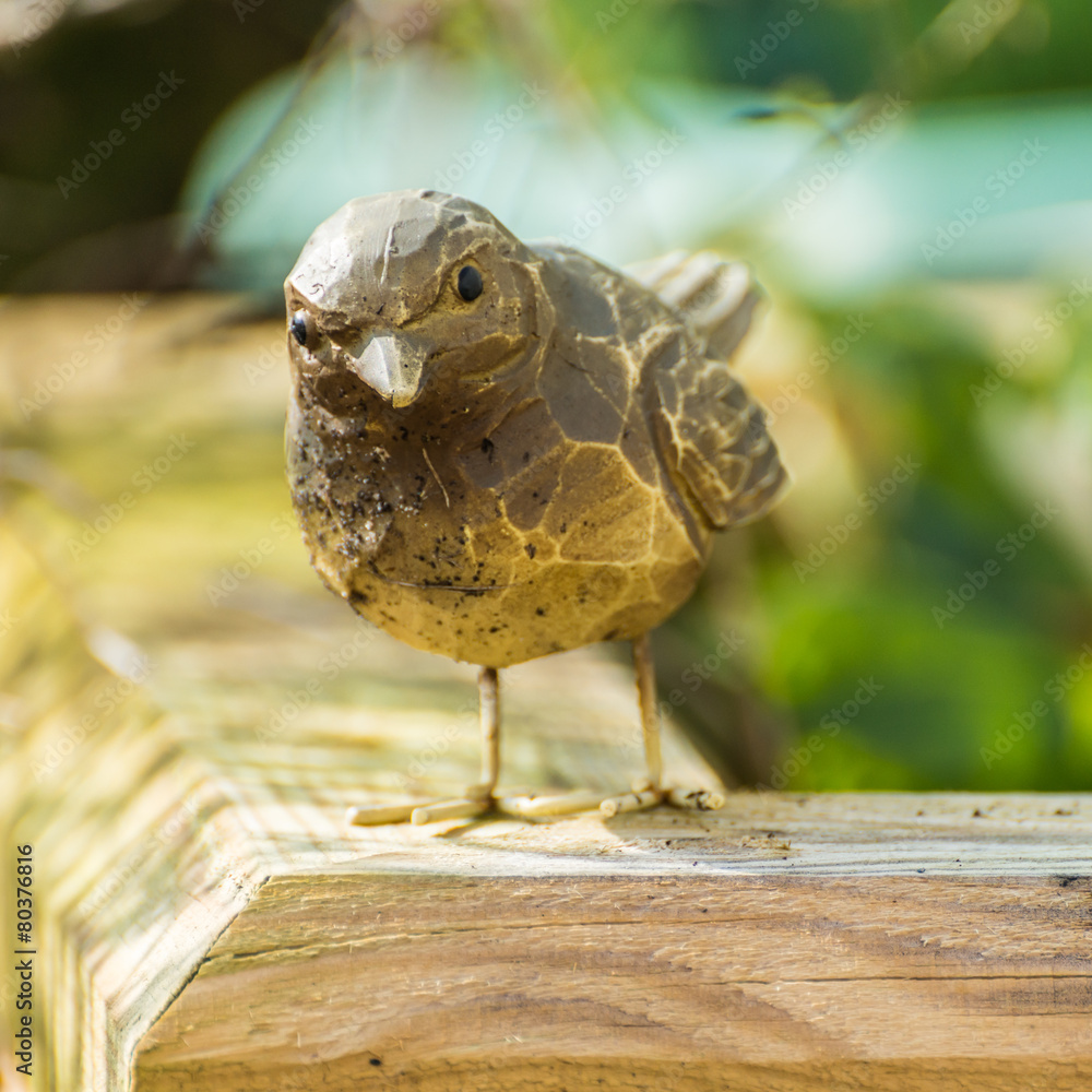 Naklejka premium Wooden Bird