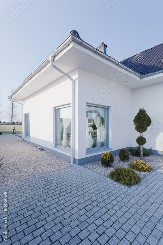 Detached house with white walls
