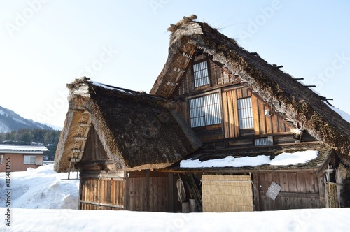 Shirakawa-go Dorf in Japan mit klassischem, altem Gassho Haus