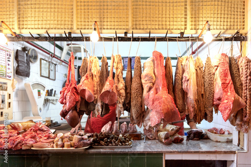 Wallpaper Mural Metzgereistand mit Fleisch in einem orientalischen Basar Torontodigital.ca