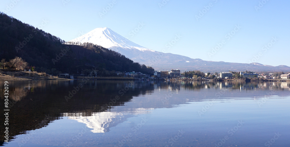 Reflection of the mount Fuji  on the lake