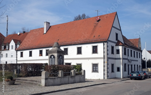 Historisches Bauwerk in Reichertshofen