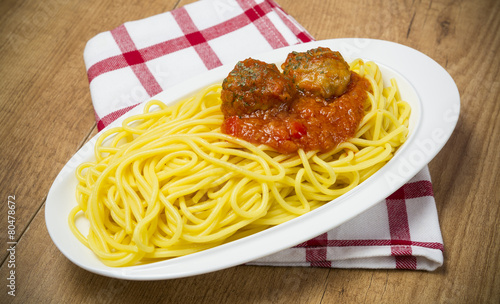 Albóndigas y spaghetti