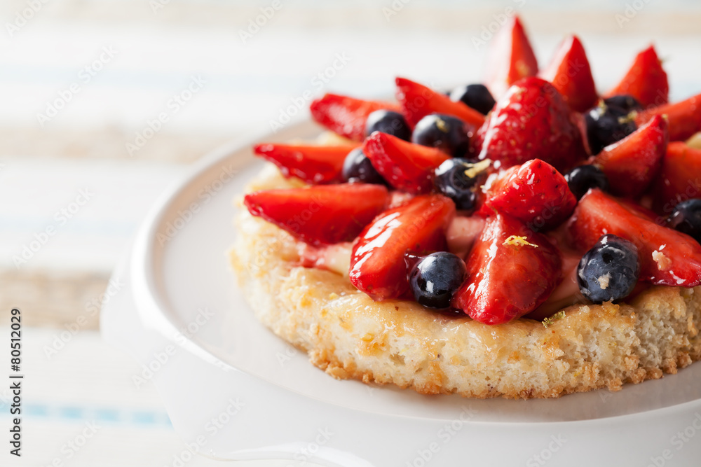 Tartlete with custard and berries Tartlete with custard and berries