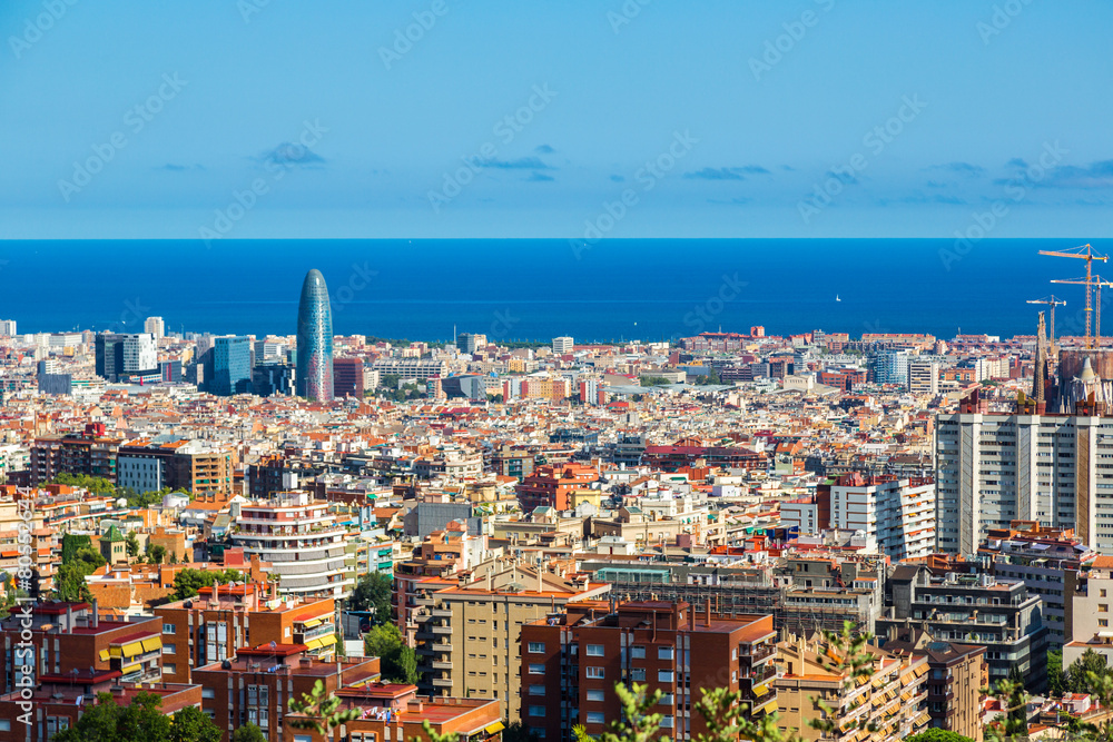 Obraz premium Panoramiczny widok na Barcelonę