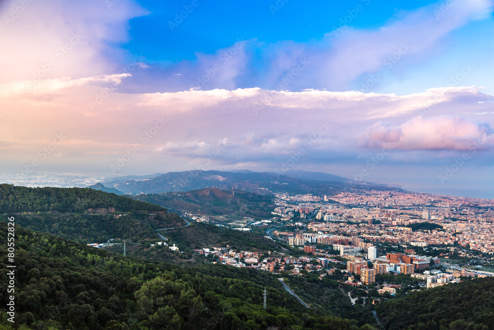 Fototapeta premium Panoramic view of Barcelona