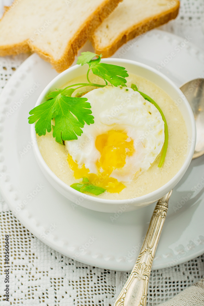 Thick egg soup with chicken broth Thick egg soup with chicken broth