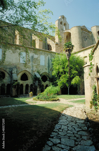 abbaye de fontfroide photo