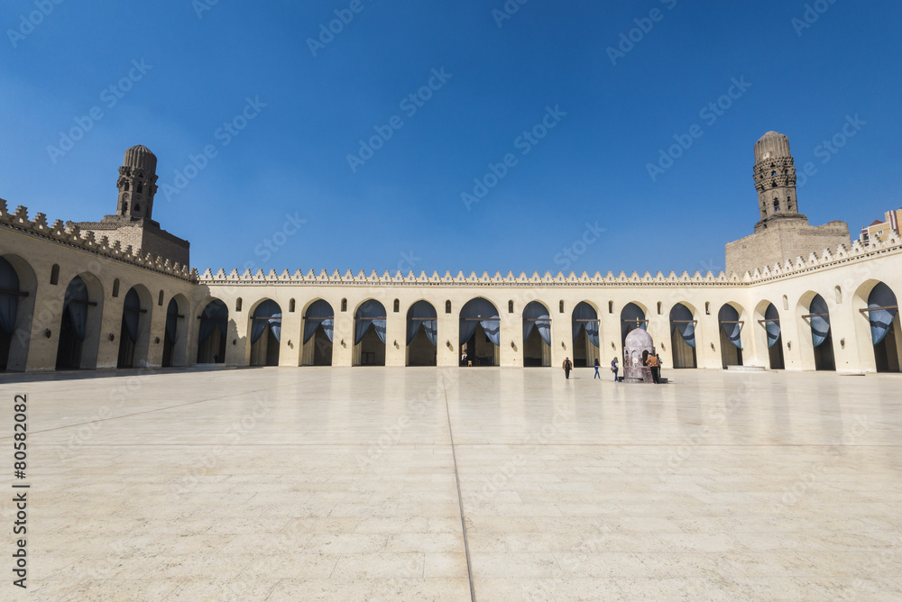 Courtyard of the Al-Hakim Mosque, Cairo (Egypt)