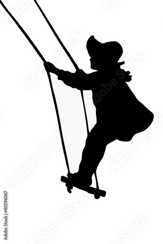 Mädchen stehend auf Schaukel, Silhouette