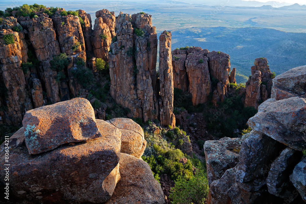 Fototapeta premium Valley of desolation, Camdeboo National Park