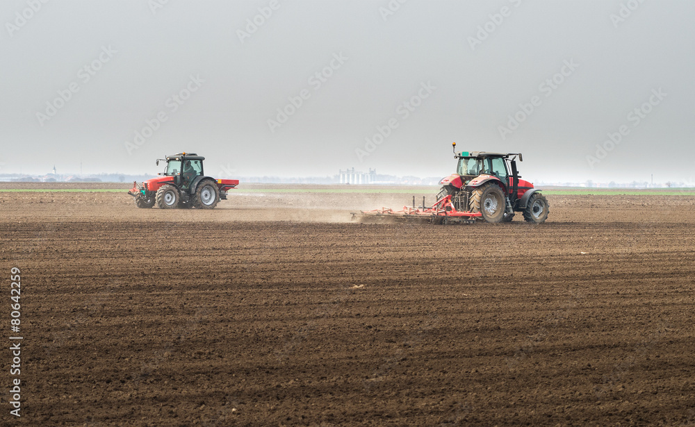 Obraz premium Preparing field