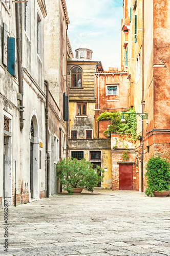 Fototapeta Naklejka Na Ścianę i Meble -  Old houses Venice Italy.
