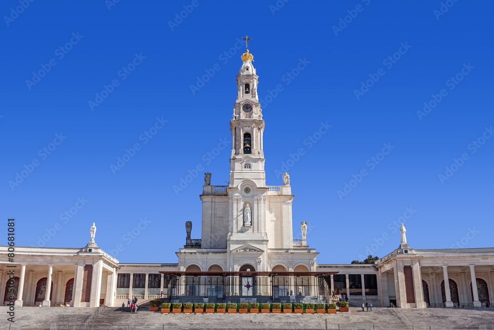 Sanctuary of Fatima. Basilica of Nossa Senhora do Rosario - obrazy, fototapety, plakaty 