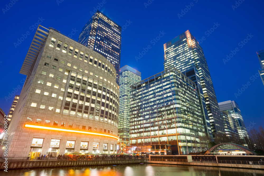 Naklejka premium Office building background in Canary Wharf, London