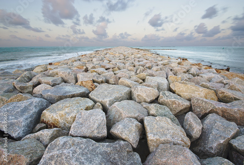 Fototapeta Adventure rock path jetty vanish point