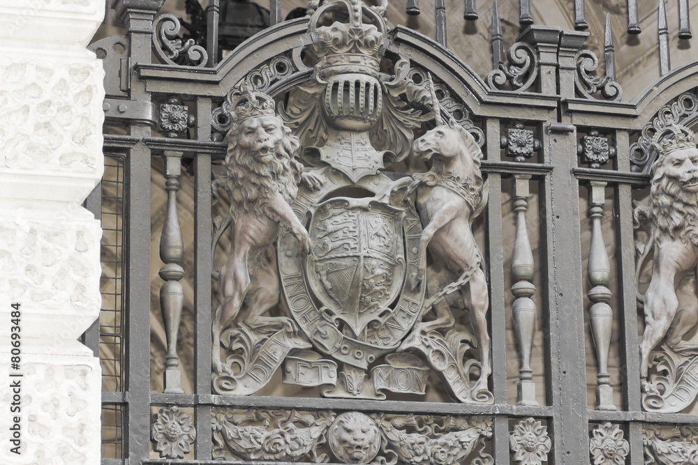 United Kingdom Coat of Arms, Iron Gates, Whitehall