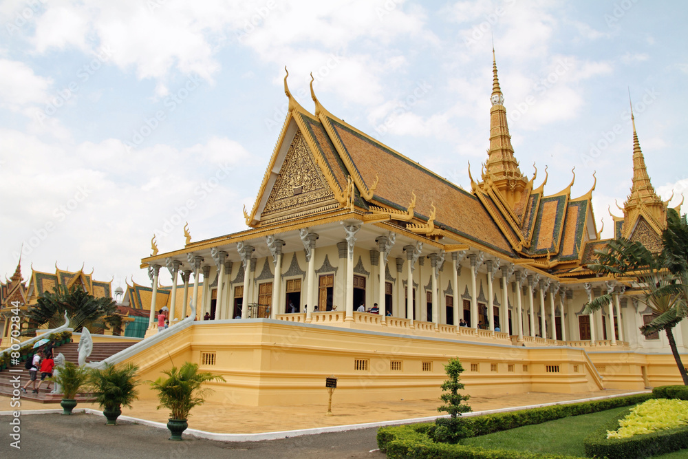 Naklejka premium Sala intronizacyjna Pałacu Królewskiego w Kambodży