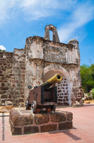 Canon at fort Formoza