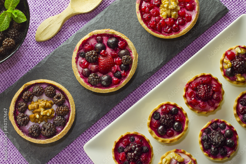 Autumn fruits cakes Autumn fruits cakes
