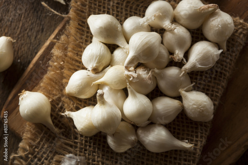 White Organic Pearl Onions photo