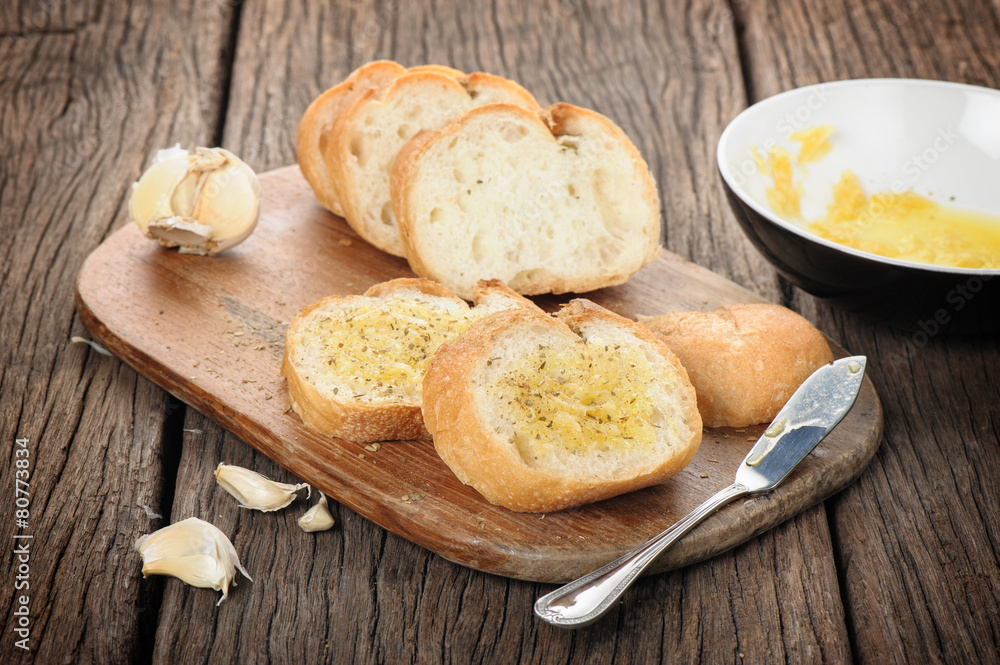 garlic bread garlic bread