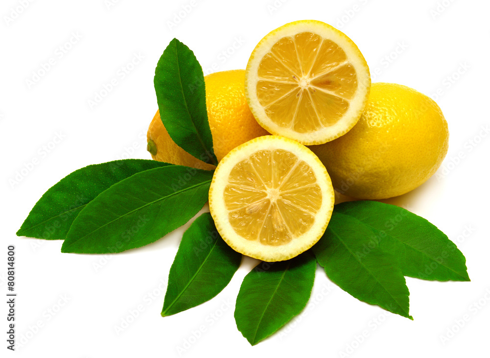 Sliced lemon with leaves Sliced lemon with leaves