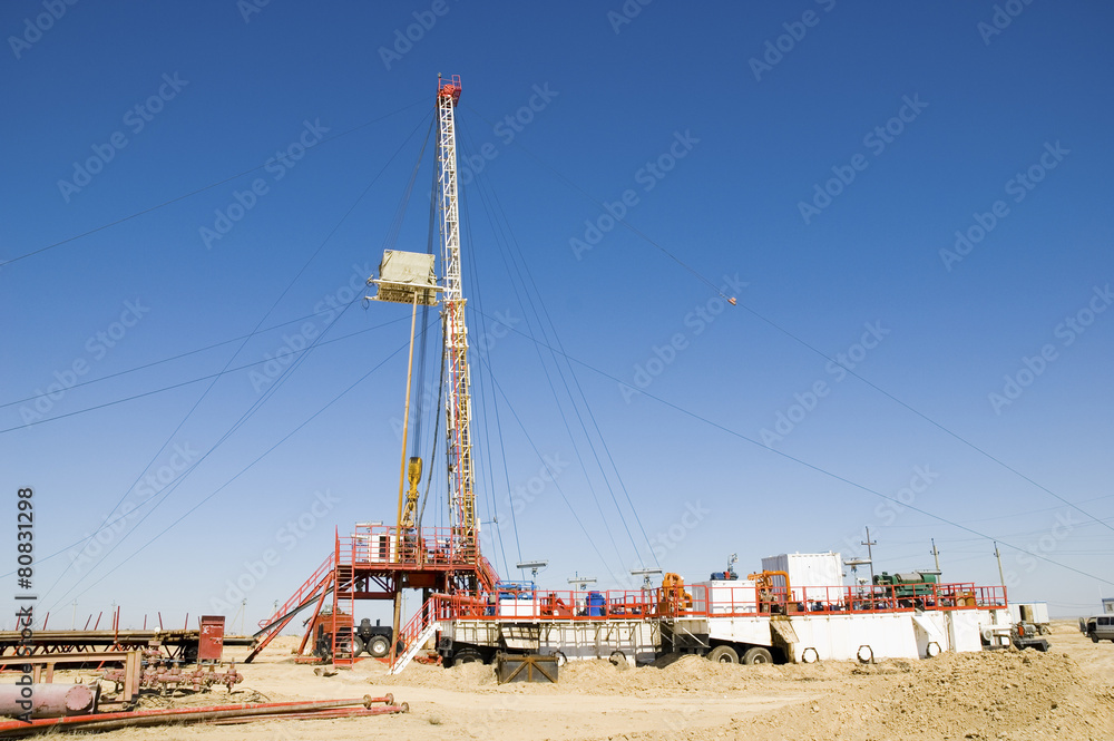 Loaded drilling rig on a desert
