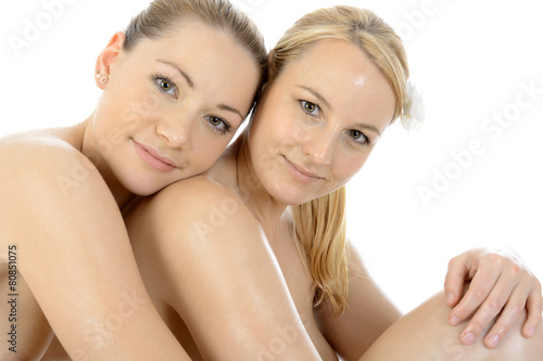 Frauen bei Wellness, Spa, Massage und Sauna