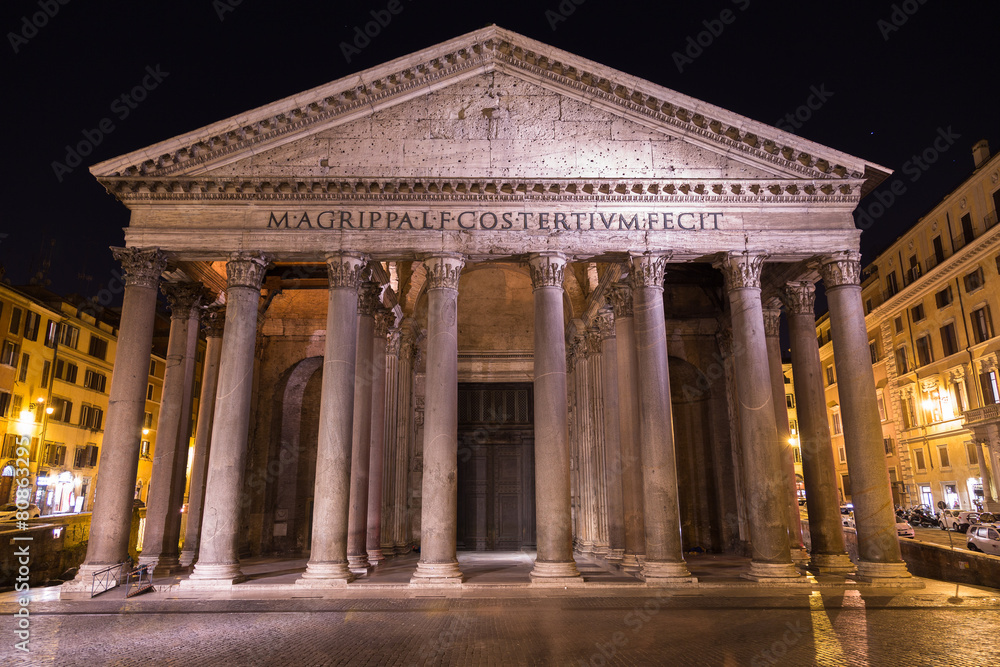 Obraz premium Pantheon Rome at Night