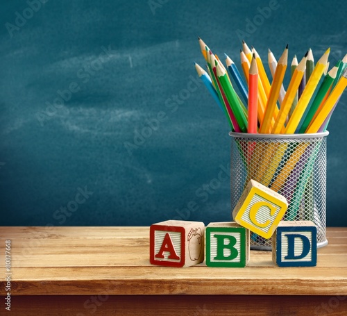 Foto Abc. Yellow pencils and abc blocks for back to school