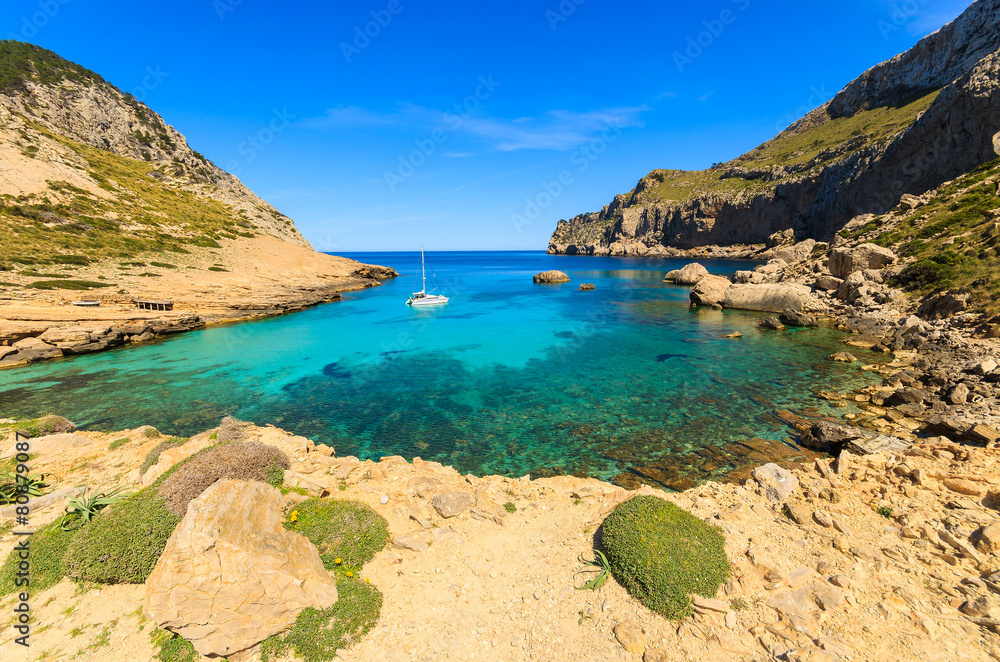 Turquoise sea of beautiful Cala Figuera bay, Majorca island